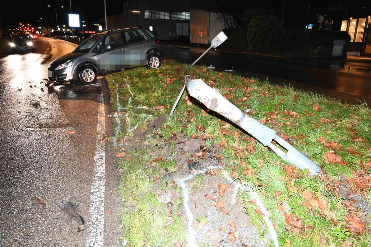  Gossau SG - 73-jähriger Mann baut fahrunfähig einen Unfall