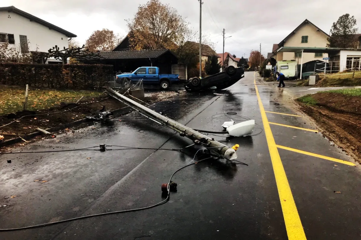 Fahy JU - Verkehrsunfall wegen Sekundenschlaf