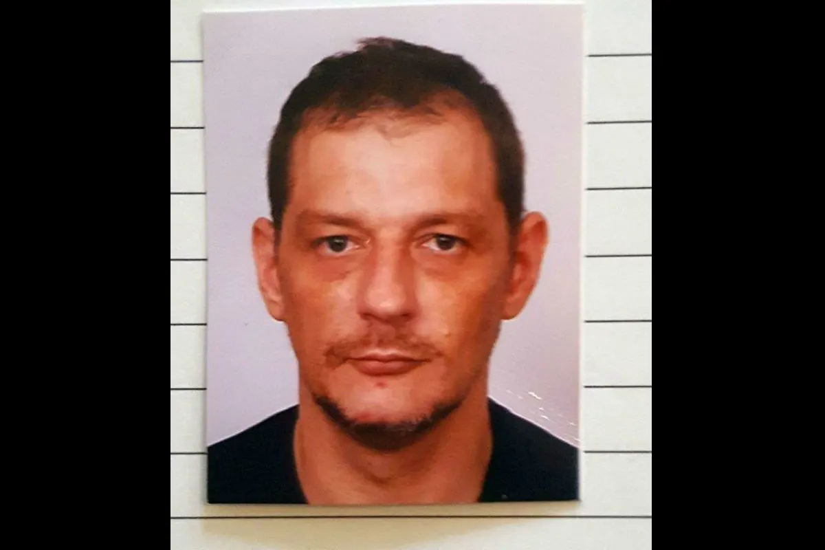Fahndung nach verdächtigem Mörder