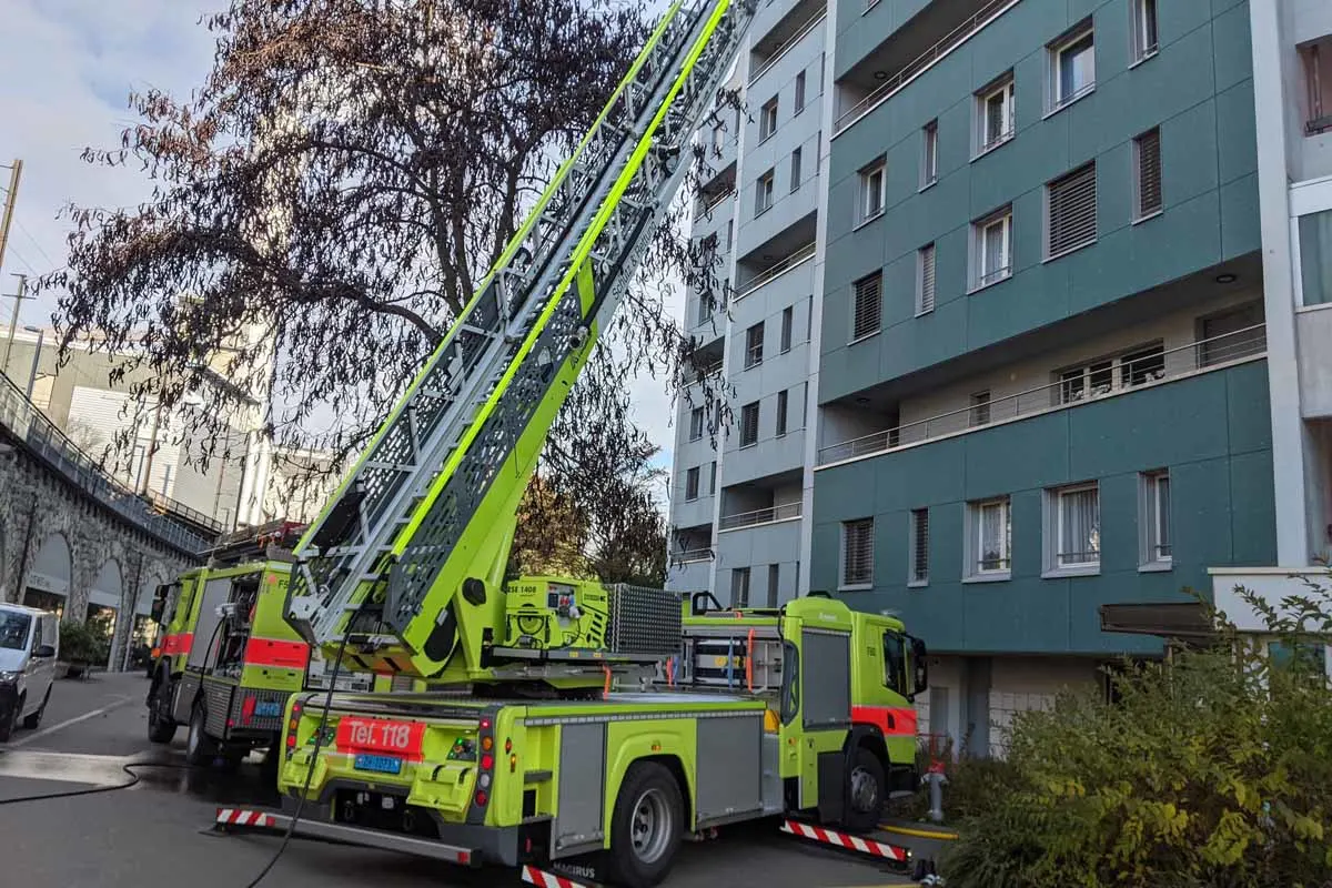 Feuerwehreinsatz in Zürich -  Zwei Verletzte!
