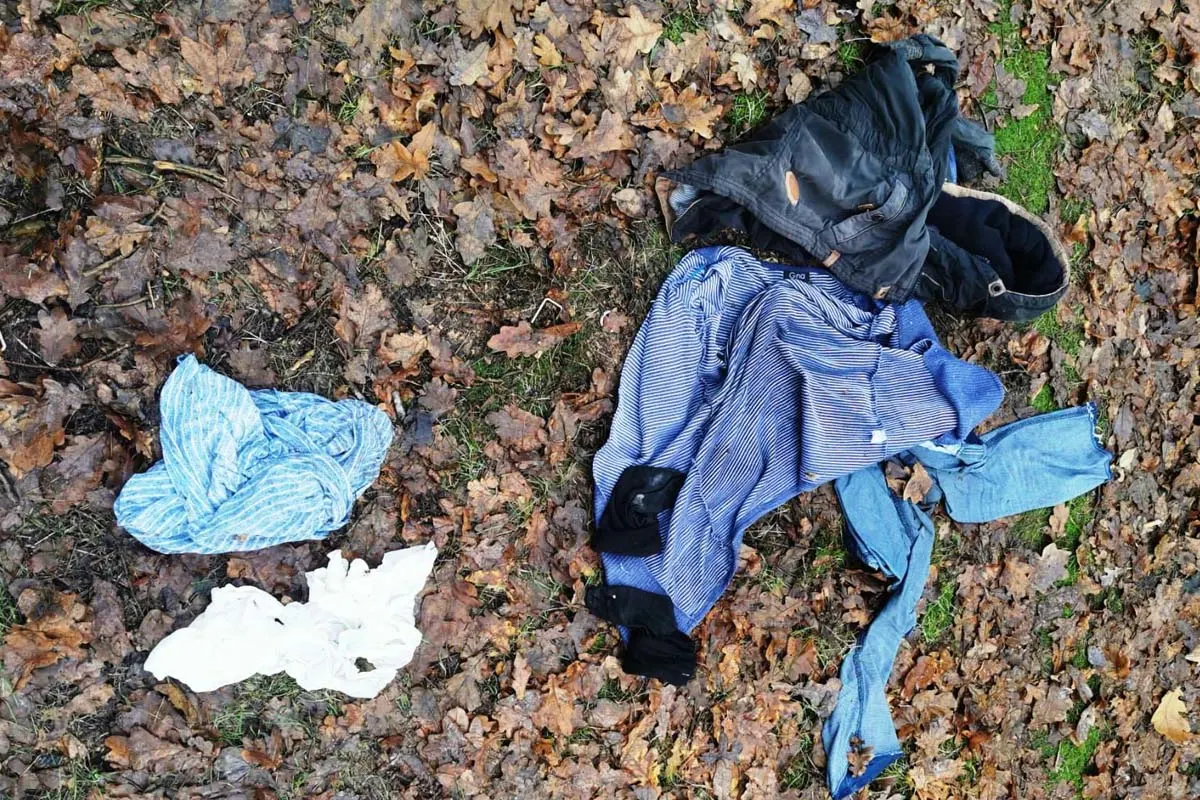 Friedland - Kinderkleidung in einem Waldstück aufgefunden?