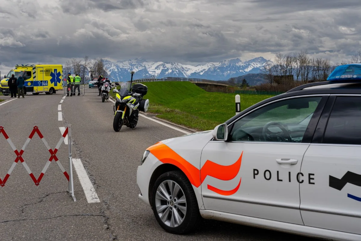 Verkehrsbehinderungen an der Tour de Suisse 2023 - Durchfahrt durch das Freiburgerland am 13.06.2023