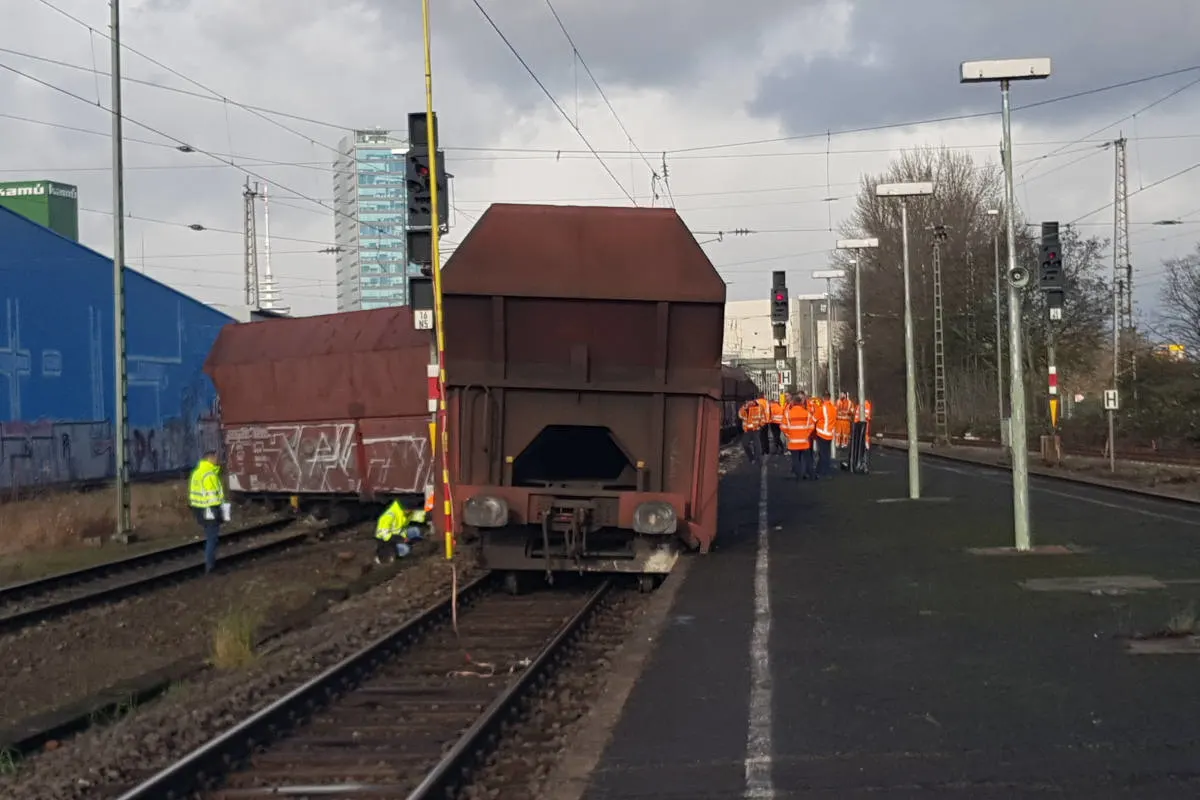 Bremen Neustadt – Güterzug an Bahnsteig entgleist