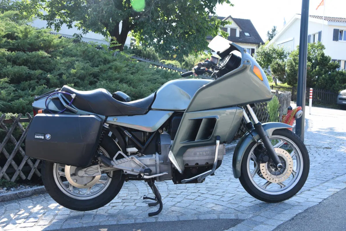 Engelburg SG - Motorradfahrer gestürzt - Zeugenaufruf