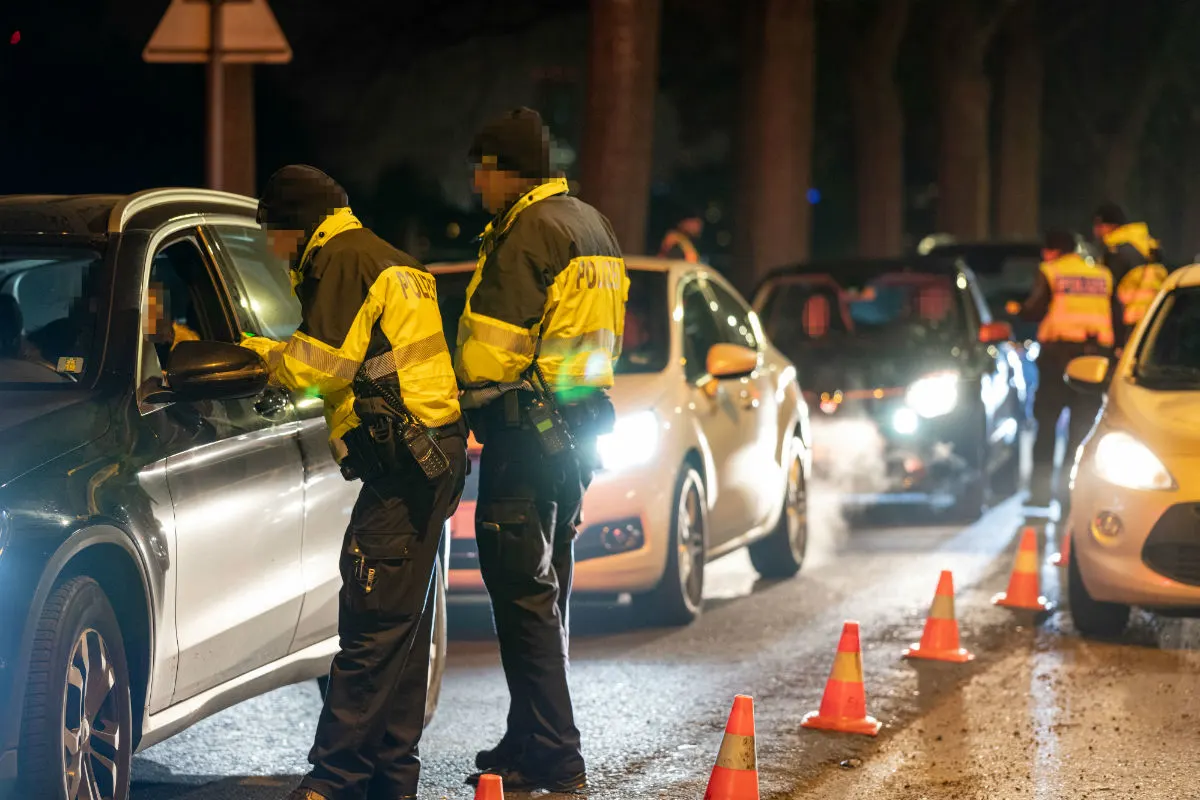 Basel BS - Aktion "Via" startet mit Grosskontrolle