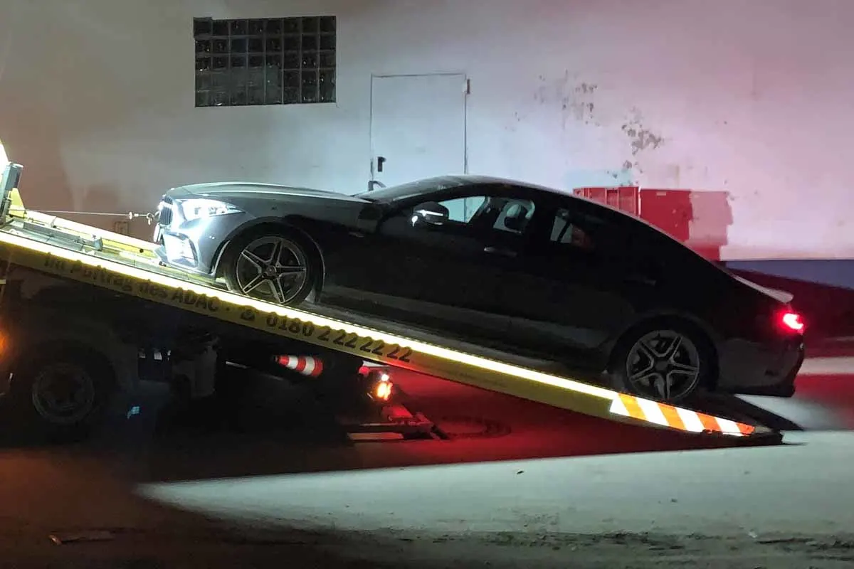 Recklinghausen - AMG Mercedes nach Rennen beschlagnahmt