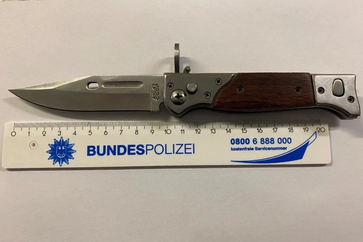 Gelsenkirchen - Jugendliche greifen Polizei an