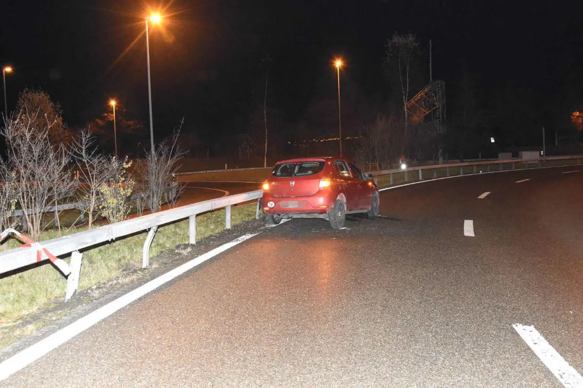 St.Gallen SG - 35-Jährige fahrunfähig verunfallt