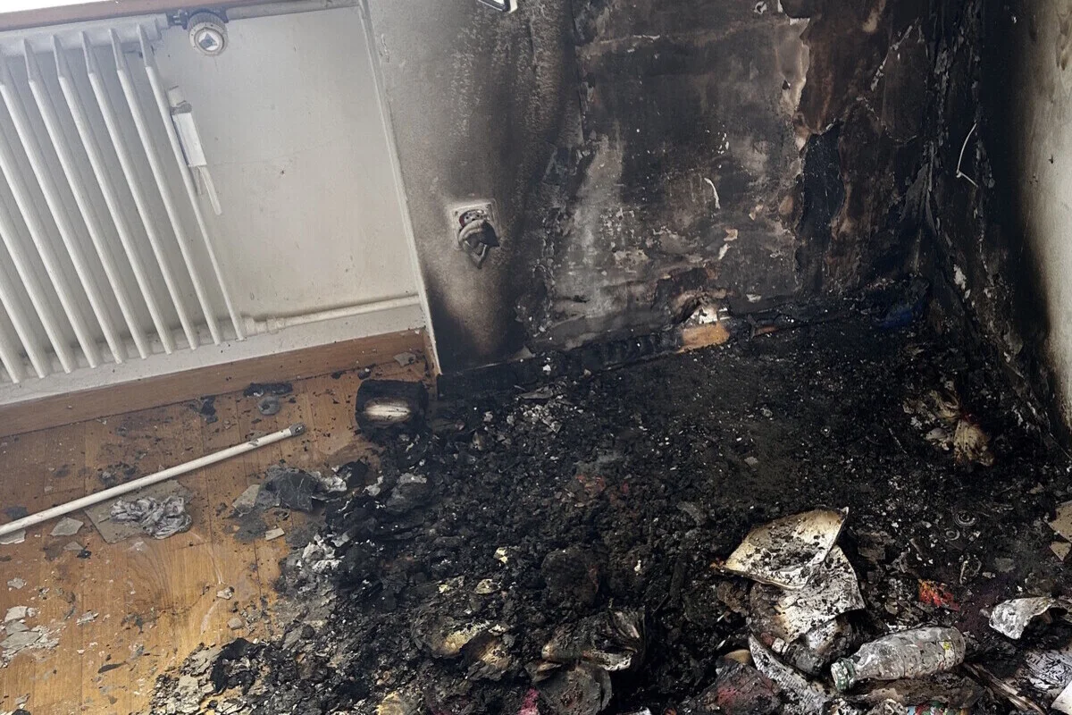 Wil SG – Kerze löst Zimmerbrand aus