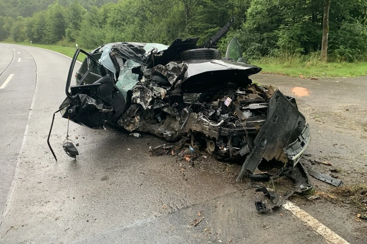 Friesenhagen RP – Unfall unter Alkoholeinfluss