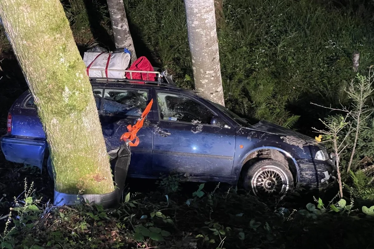 Muotathal SZ  - 23-Jährige verunfallt in Richtung Pragelpass 