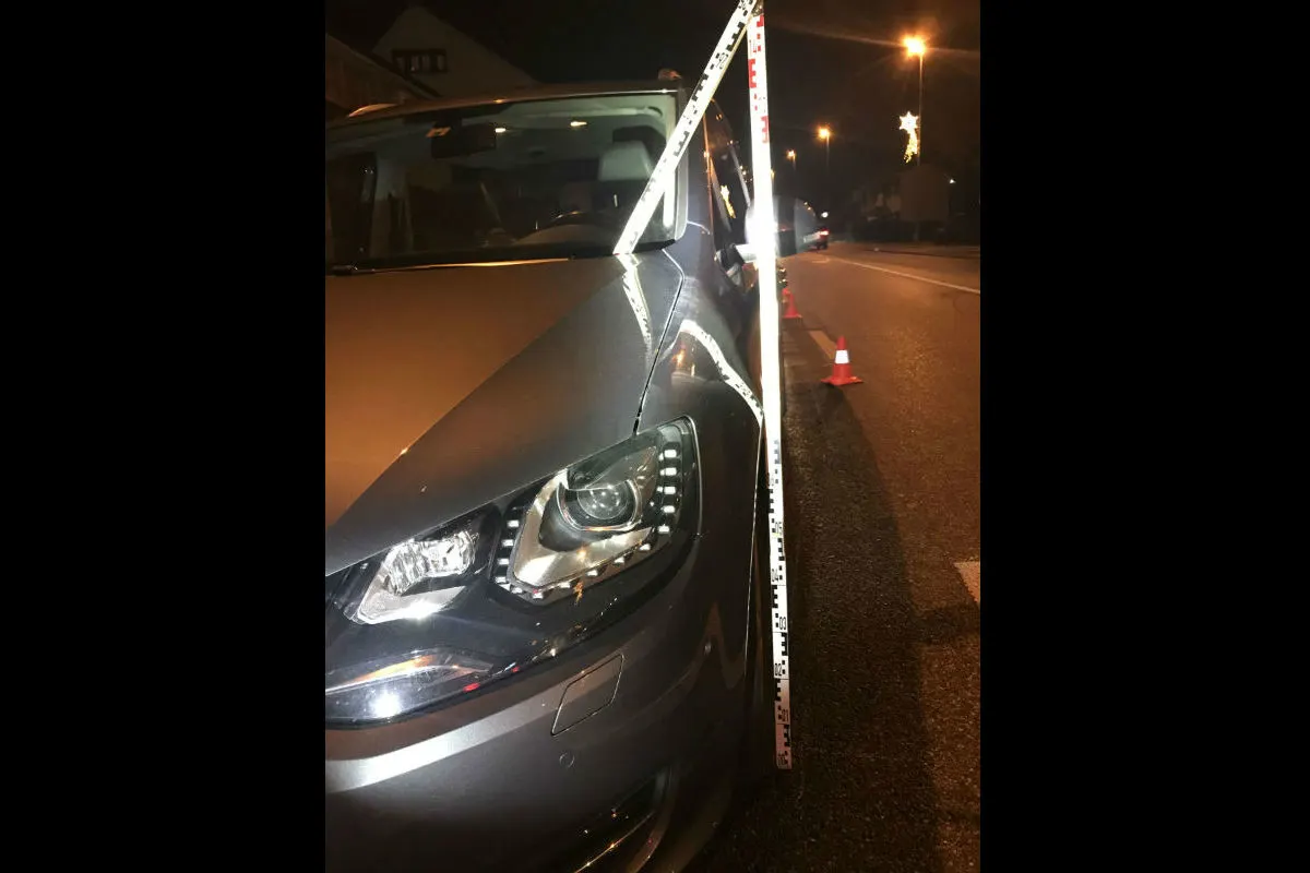 Oberwil BL - Fussgänger von Auto erfasst 
