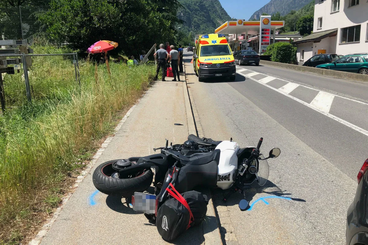 Campocologno GR - 51-Jähriger verletzt sich schwer