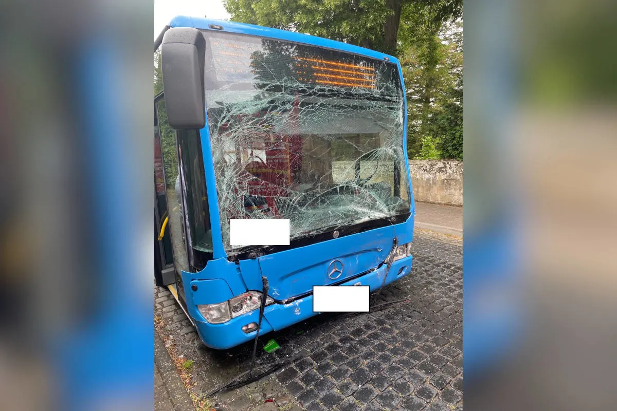 Meisenheim – 7 Kinder verletzt bei Unfall mit Schulbus 