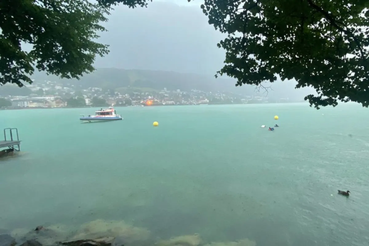 [Update] Vermisstmeldung in Zug - Vermisste 45-Jährige Frau tot im Zugersee entdeckt