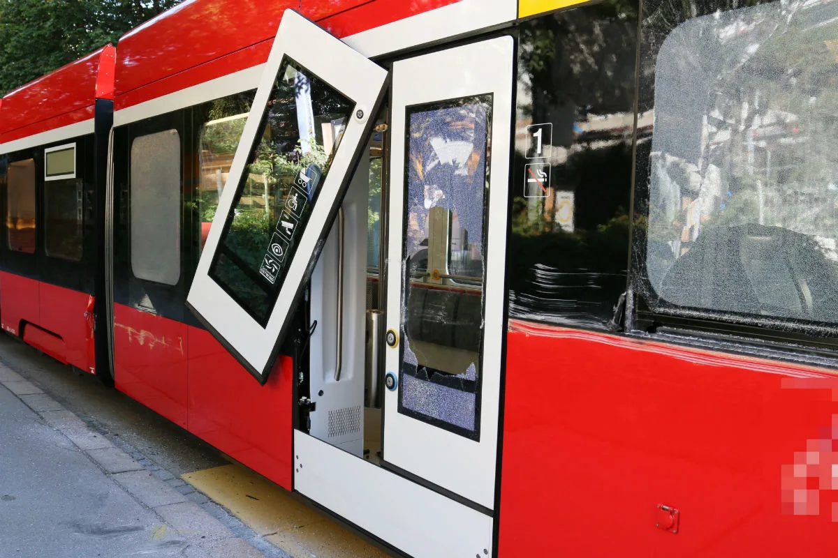 St.Gallen SG - Unfall zwischen Tram und Dumper