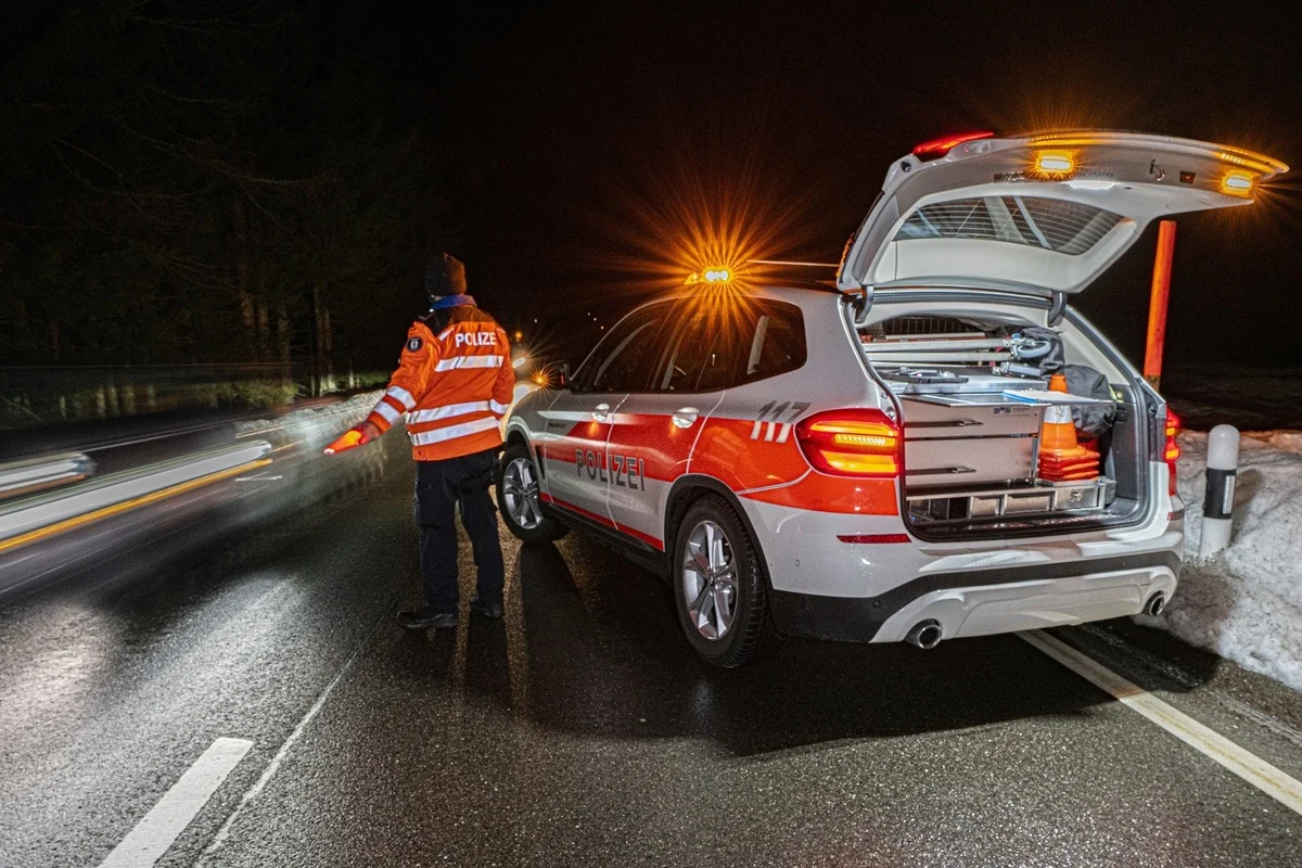 Appenzell Ausserrhoden - Polizei stellt mehrere Mängel während Lichtkontrollen fest 