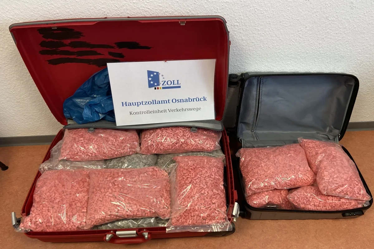 Osnabrück NI – 200.000 Ecstasy-Tabletten in einem Koffer gefunden