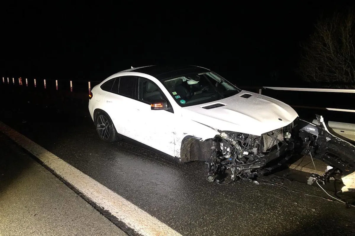 A60 Höhe Talbrücke Heisdorf – Verkehrsunfall mit Flucht bei winterlichen Verhältnissen