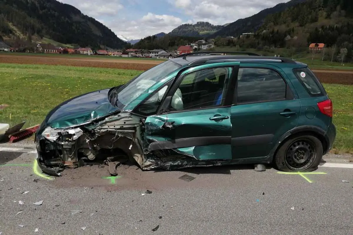 Niederwölz - Drei Personen bei Unfall verletzt