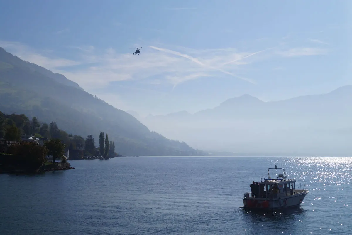 Walchwil ZG - Mann stürzt aus Sportruderboot und wird vermisst