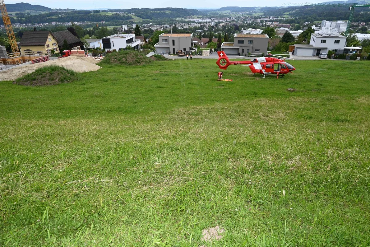 Tragischer Unfall in Uzwil SG - Mann von eigenem Traktor überrollt