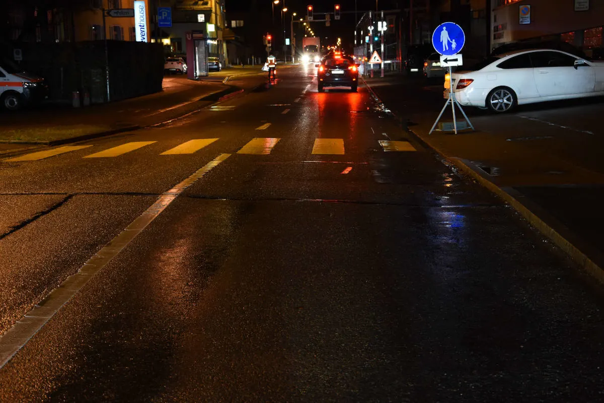 Rapperswil-Jona SG – Fussgängerin angefahren