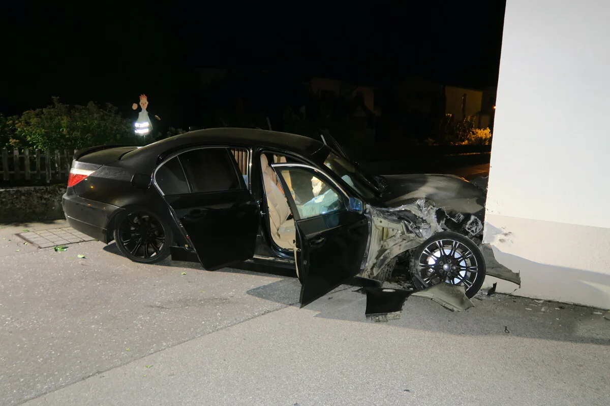 Näfels GL - Dieb verunfallt auf der Flucht 