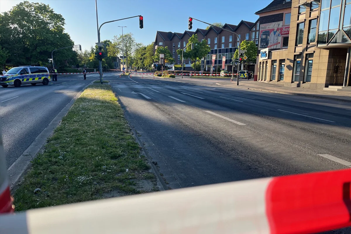 Mönchengladbach – Mann mit Waffe durch Schussabgabe gestoppt