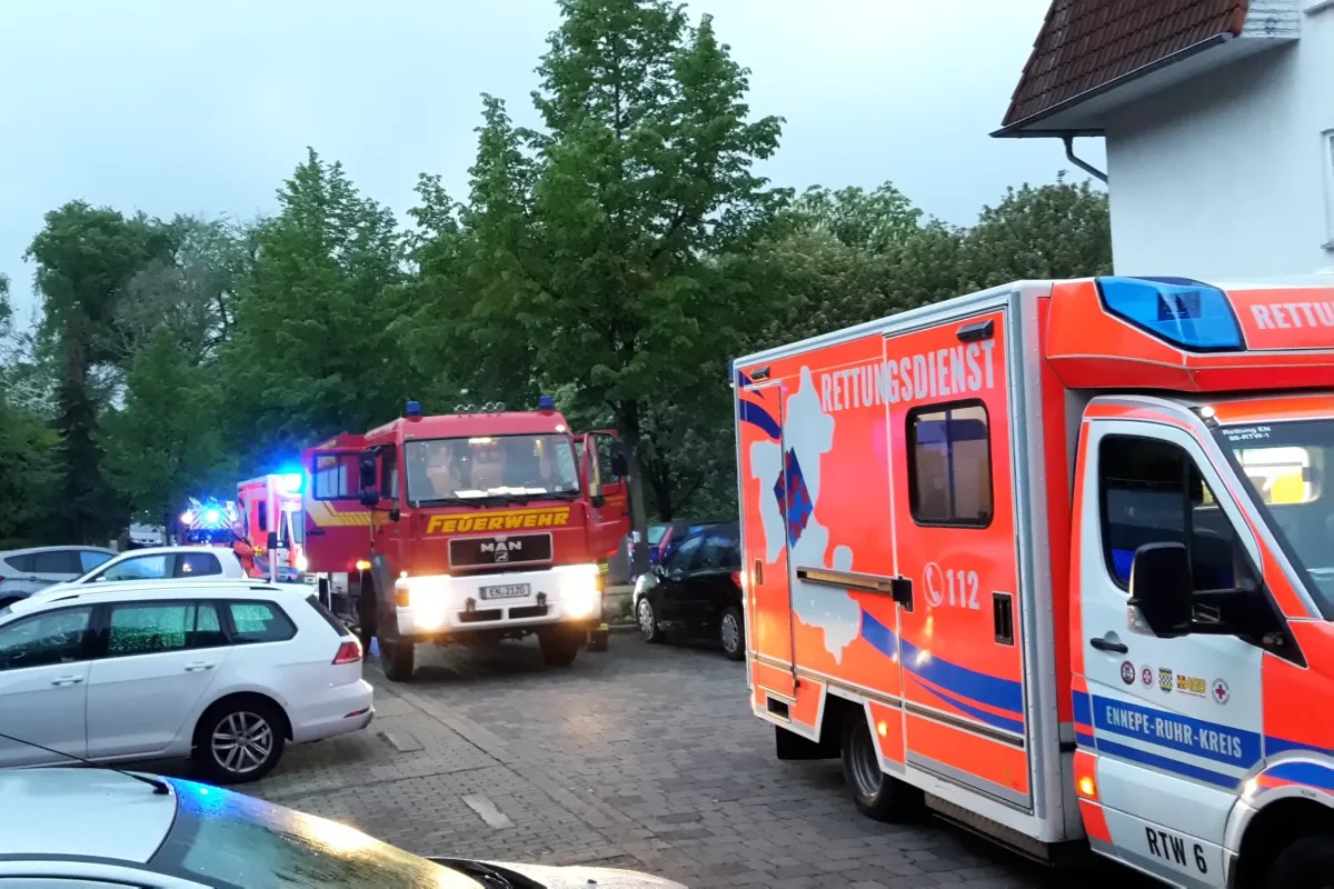 Wetter (Ruhr) - Vier Verletzte durch Kohlenmonoxid in der Wohnung
