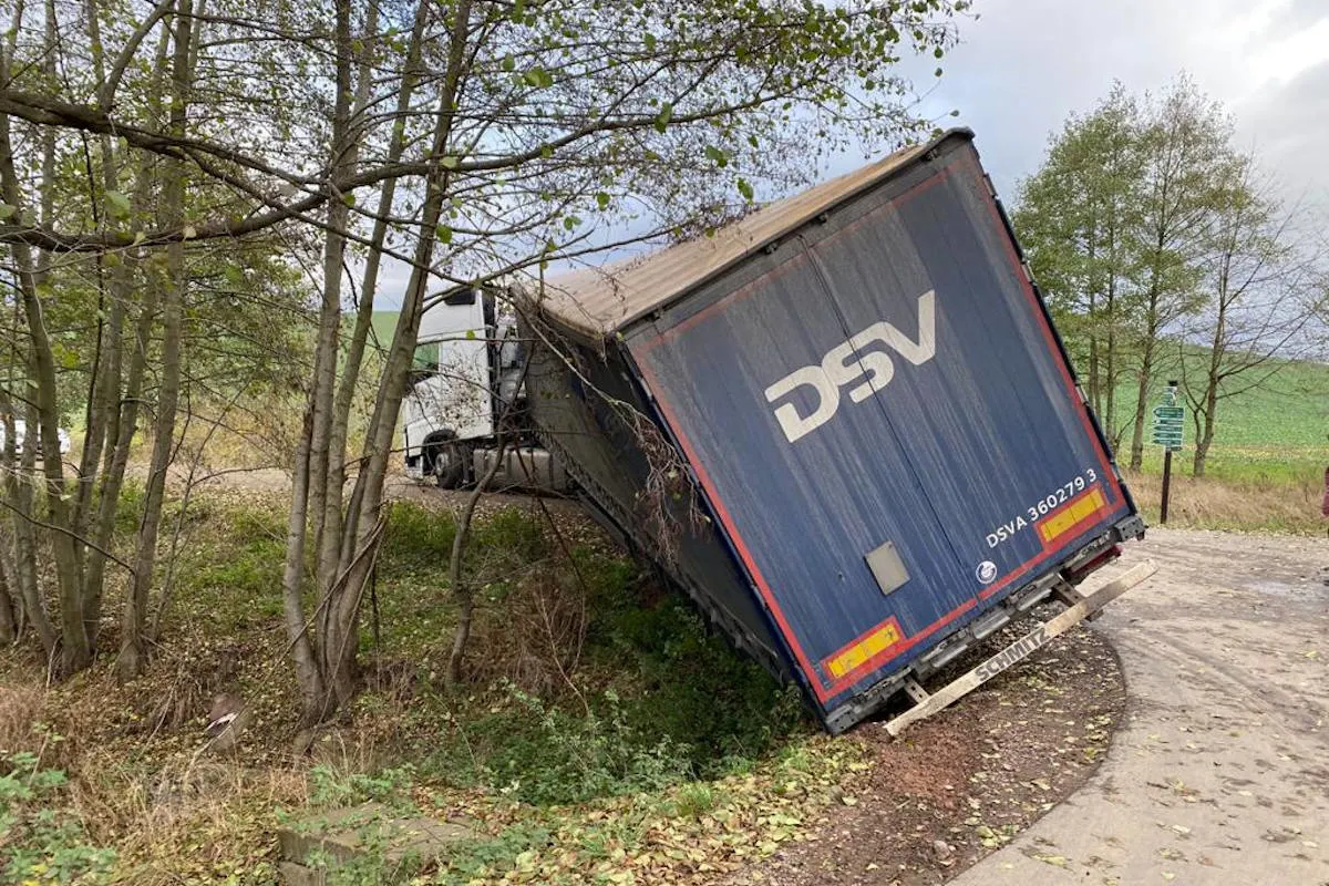Unfall in Witzelroda – Nach Navi gefahren und fast umgekippt