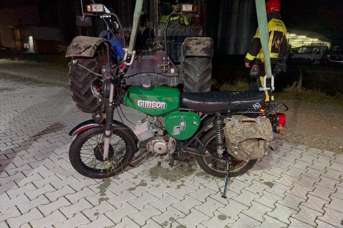 Hallau SH – Jugendliche verunfallen mit Motorrad