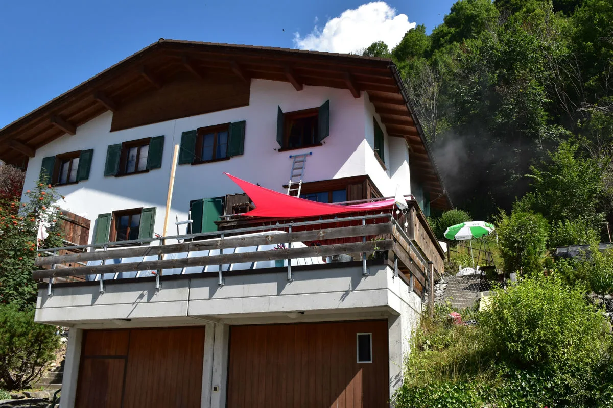 Küblis GR -  Evakuation bei Küchenbrand in einem Wohnhaus