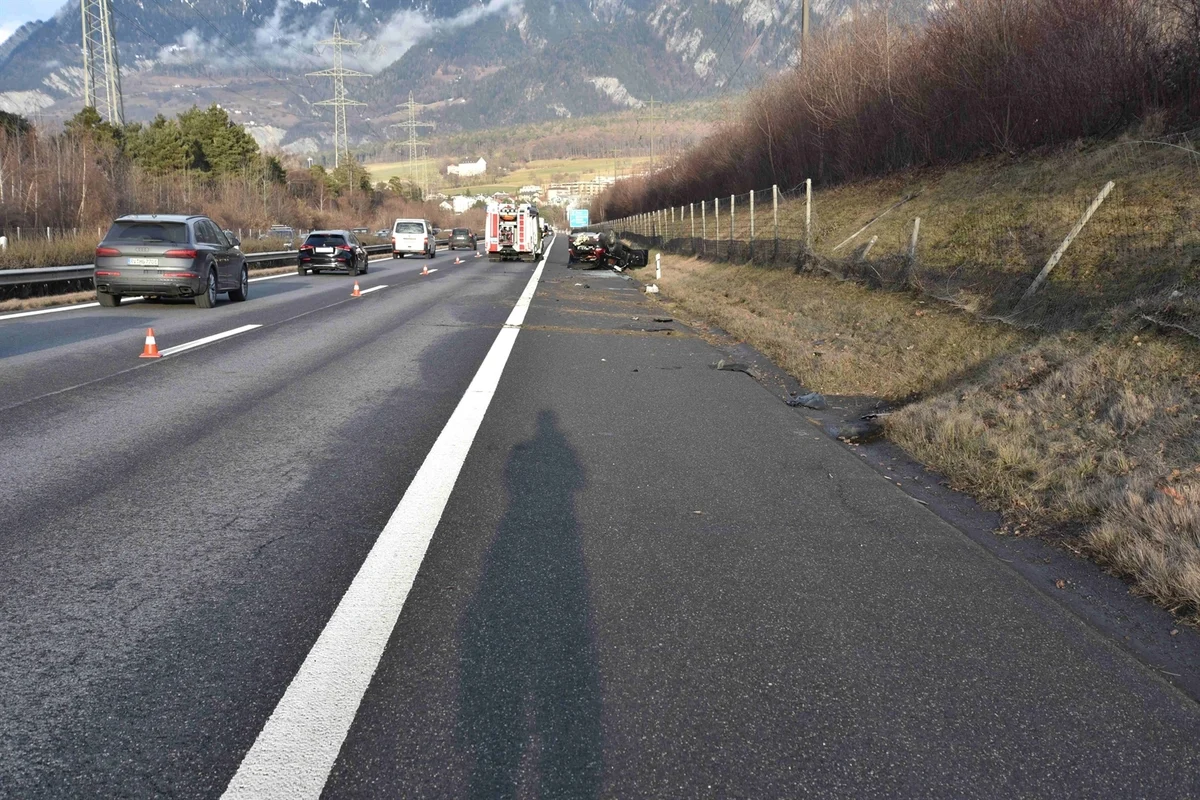 A13 Chur GR – Auto überschlägt sich bei Unfall 