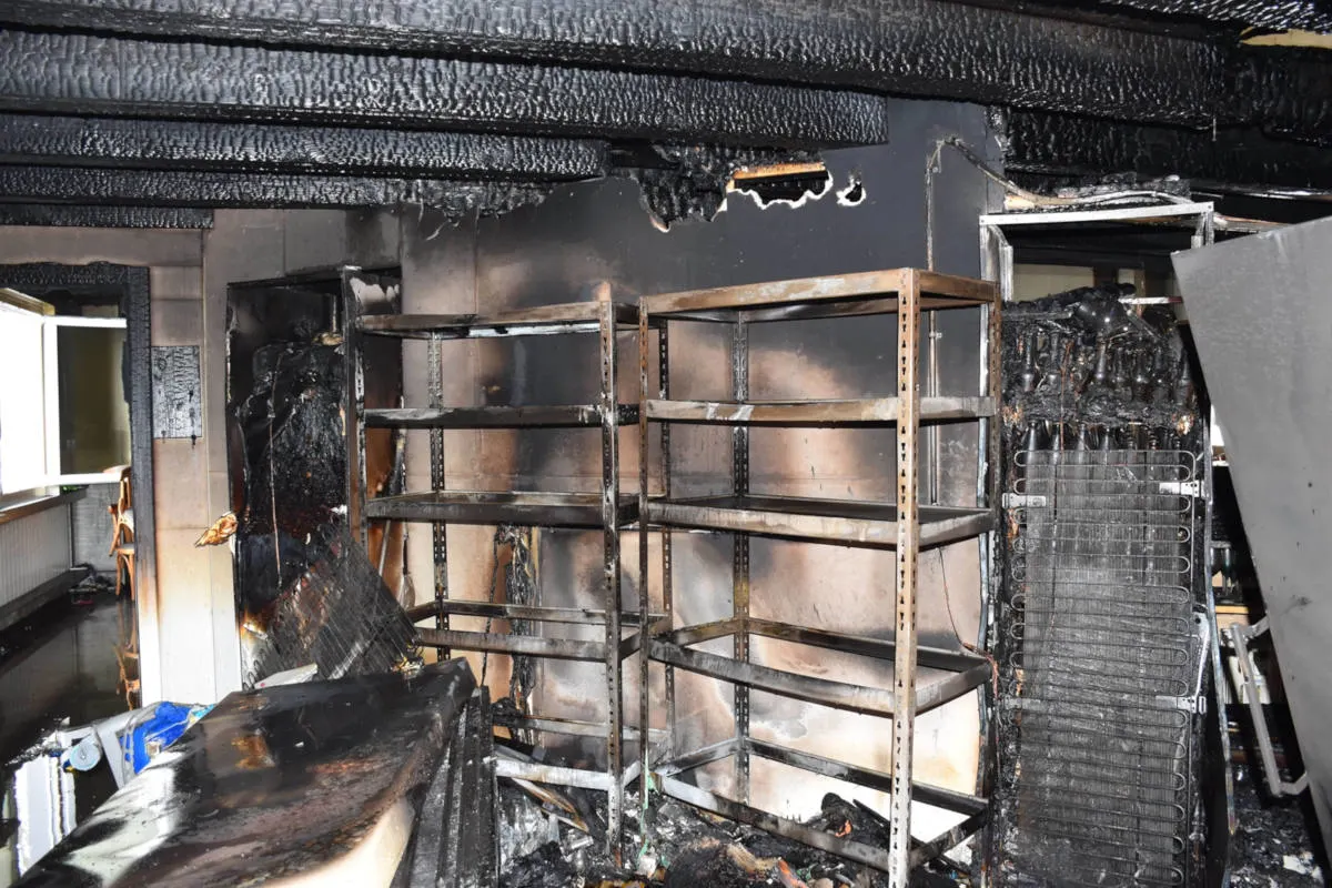 Rabius GR - Brand in Eventhalle verursacht grossen Sachschaden