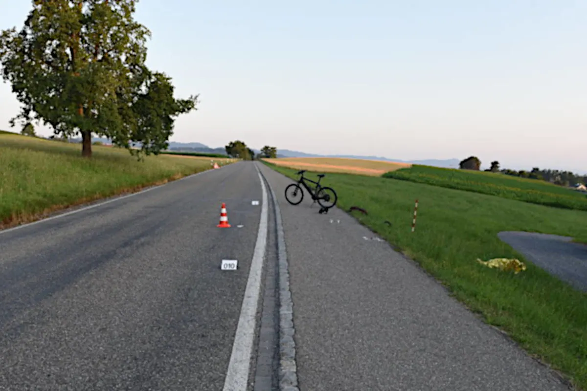 Wädenswil ZH - Ein Schwerverletzter bei Verkehrsunfall