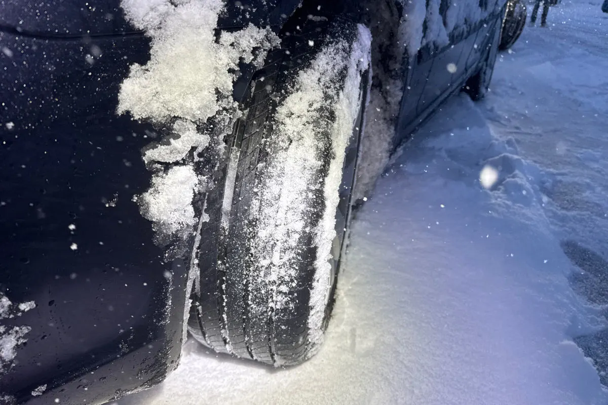 Appenzell – Mit Sommerreifen im Schnee stecken geblieben