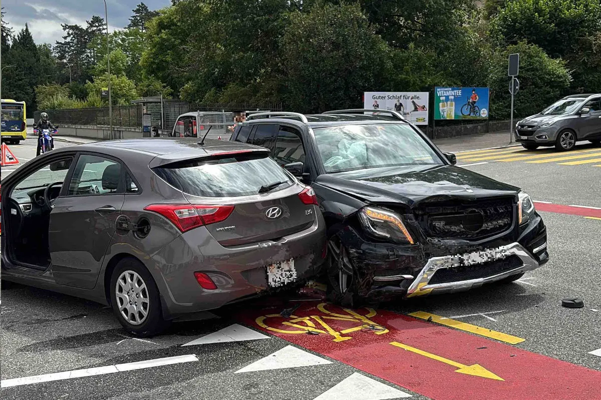 Liestal BL – Verkehrsunfall mit vier Verletzten