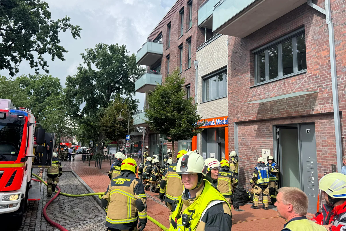 Wedel SH – Kellerbrand in Wohn- und Geschäftshaus