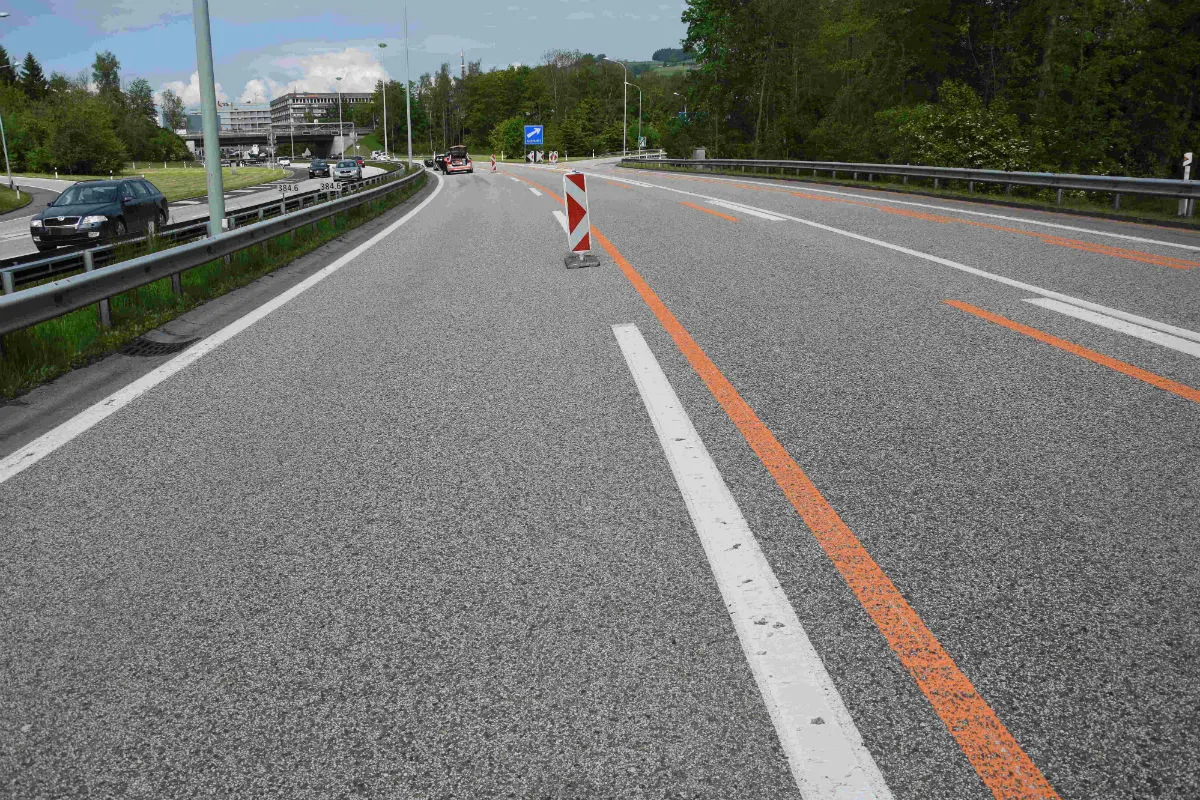 St. Gallen SG - Nach Auffahrkollision auf A1 geflüchtet 
