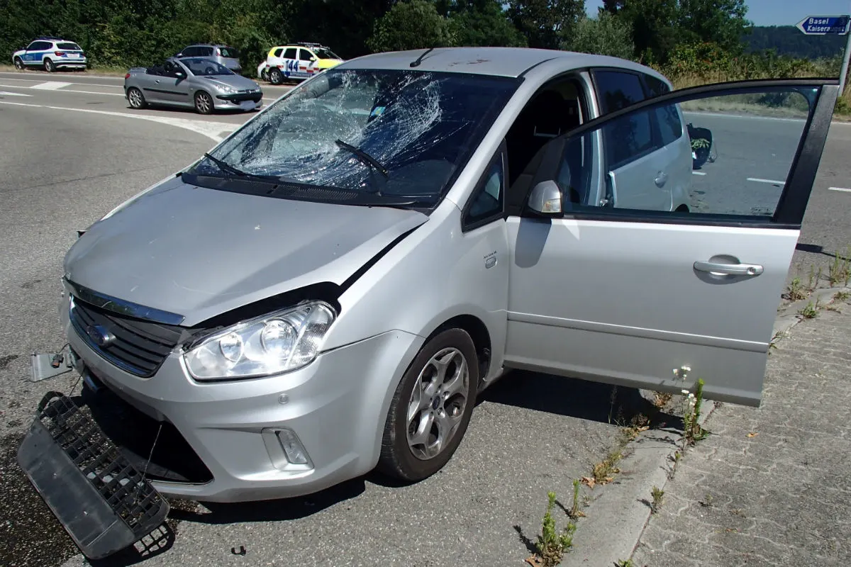Rheinfelden AG - Mehrere Verletzte bei Verkehrsunfall