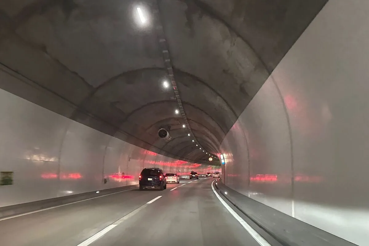 Das gilt es bei Tunnelfahrten in der Schweiz zu beachten