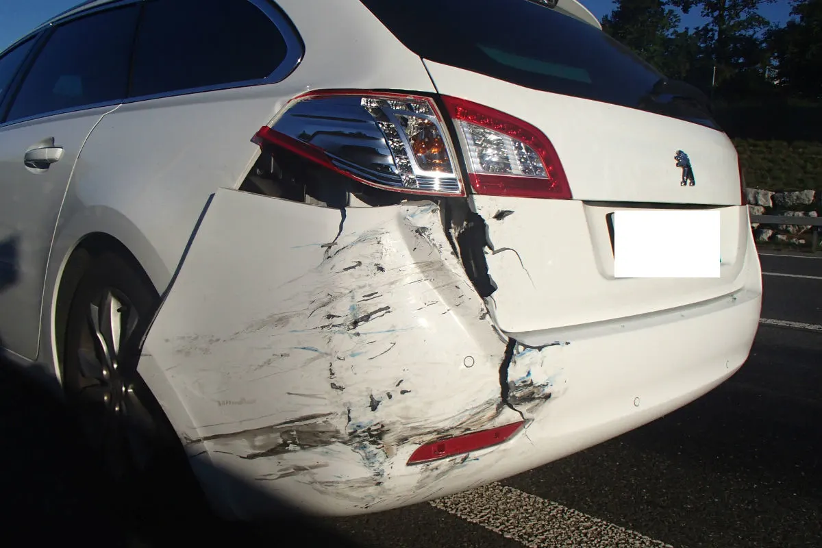 A1/Baden AG - Drei Fahrzeuge in Unfall verwickelt - Zeugenaufruf