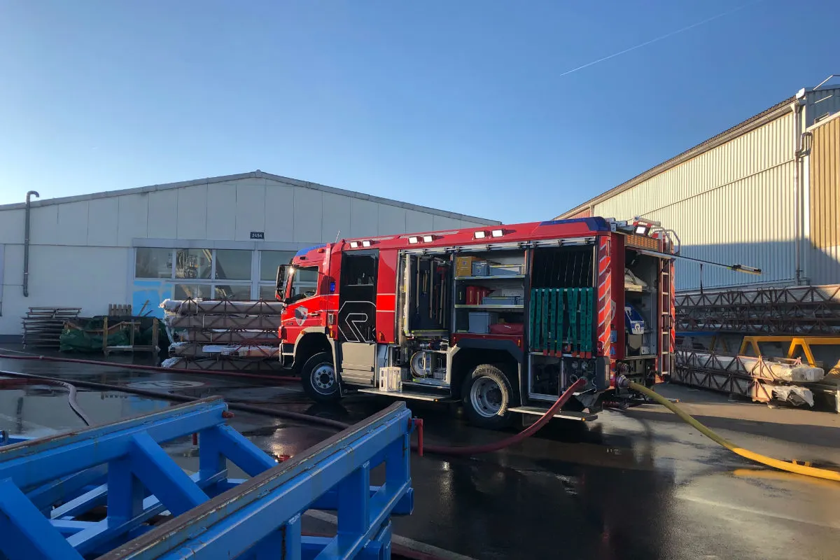 Altenrhein SG - Brand in Produktionshalle