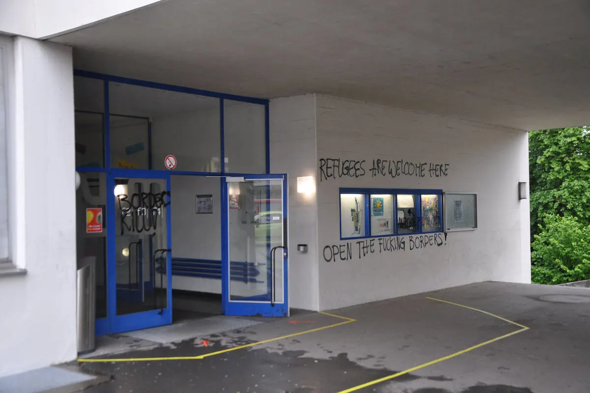 Olten SO – Mehrere Sachbeschädigungen durch Sprayereien