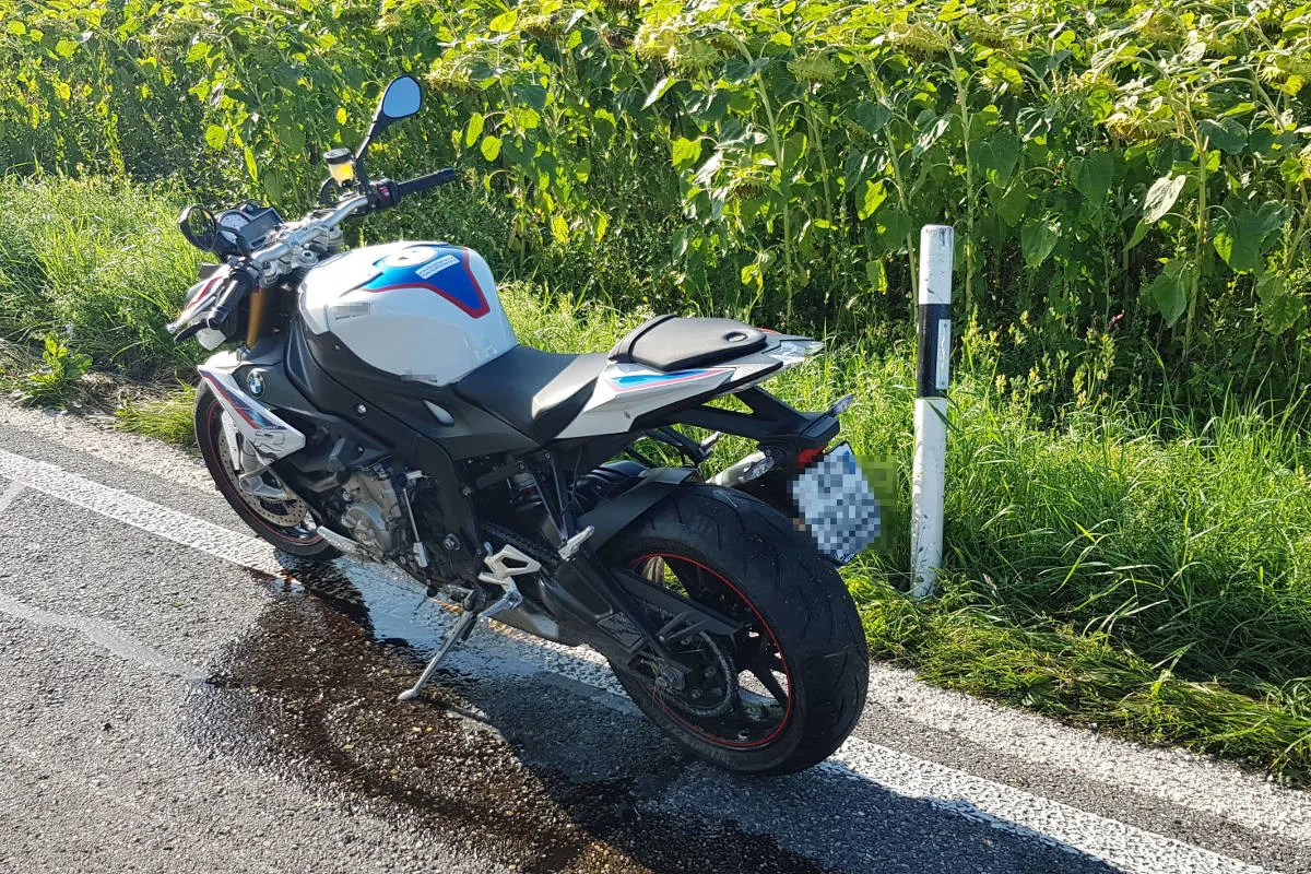 Oberentfelden AG - Mit Motorrad gestürzt - Zeugenaufruf