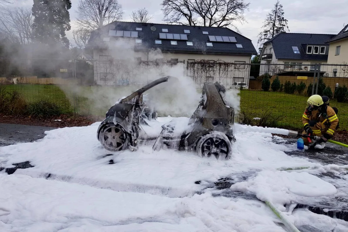 Bergisch Gladbach – Drei Paralleleinsätze am Vormittag für die Feuerwehr
