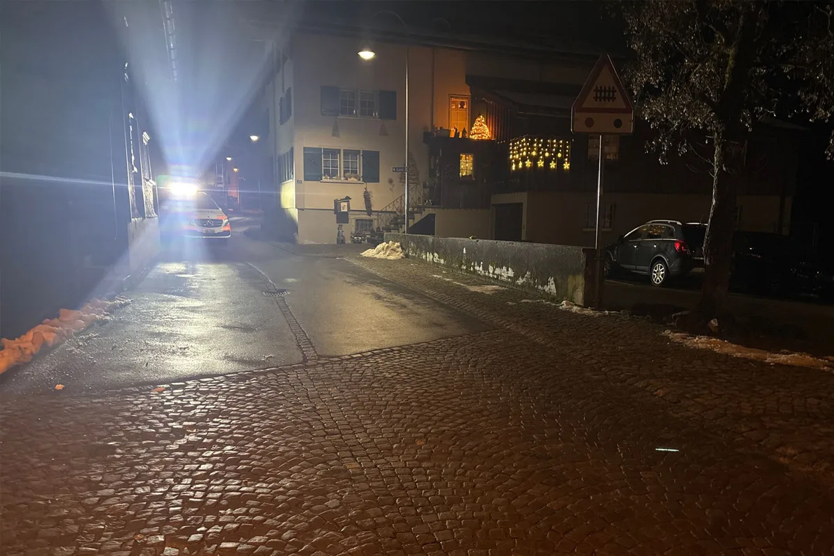 Rüti GL – 20-Jähriger nach Streit und Messerangriff verletzt