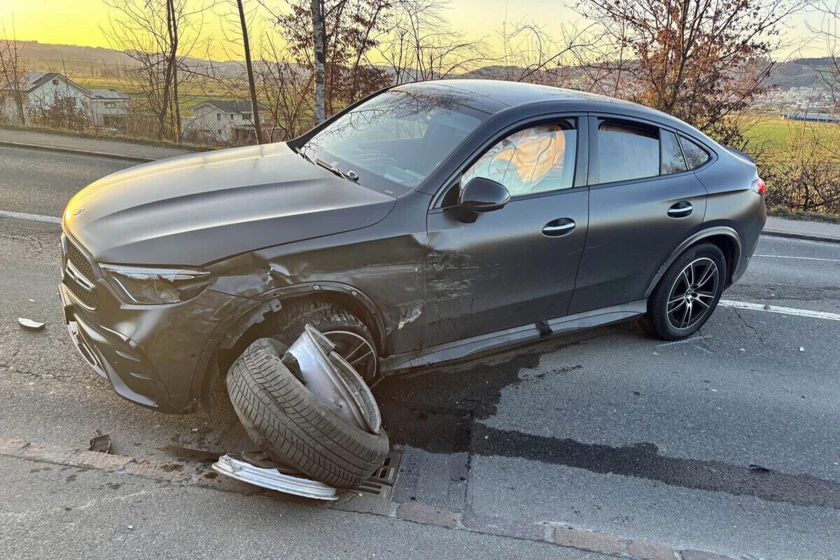 Ettiswil LU – Strasse nach Unfall gesperrt