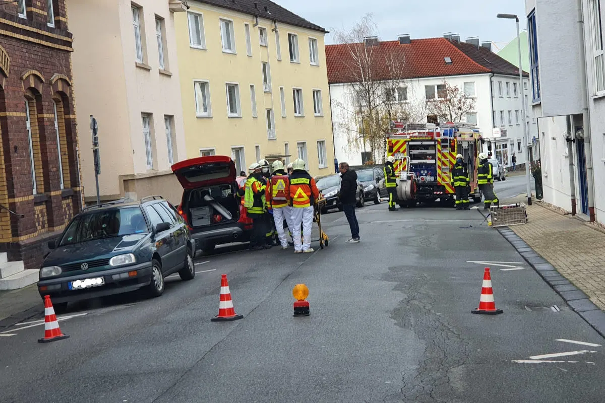Schwelm – Gasgeruch in Mehrfamilienhaus
